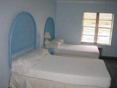 Atlantic Beach Hotel - Miami Beach — Photos 2